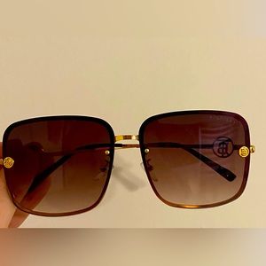 Burberry SunGlasses